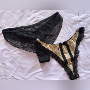 2 French thongs